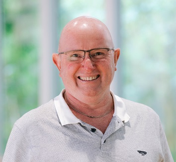 Dr Graham Lee
